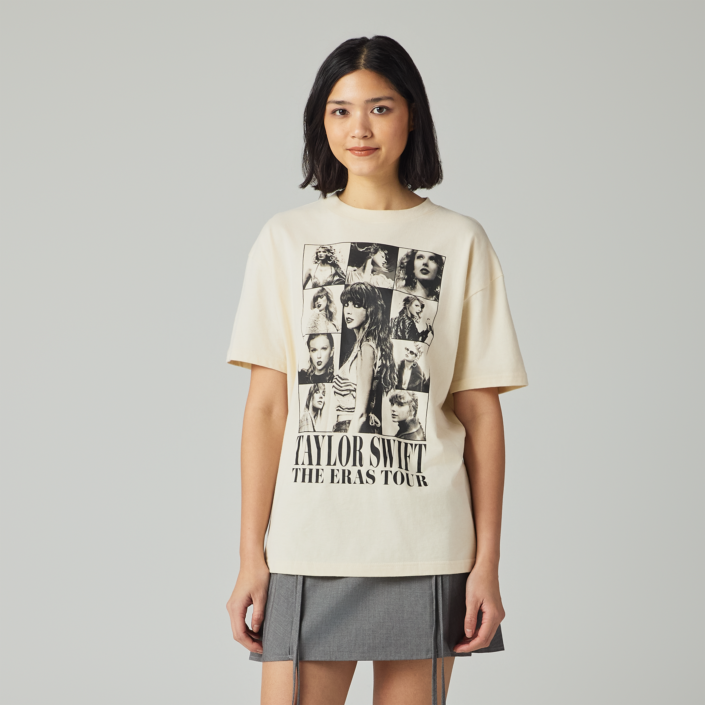 Taylor Swift - Taylor Swift The Eras Tour II Beige T-Shirt