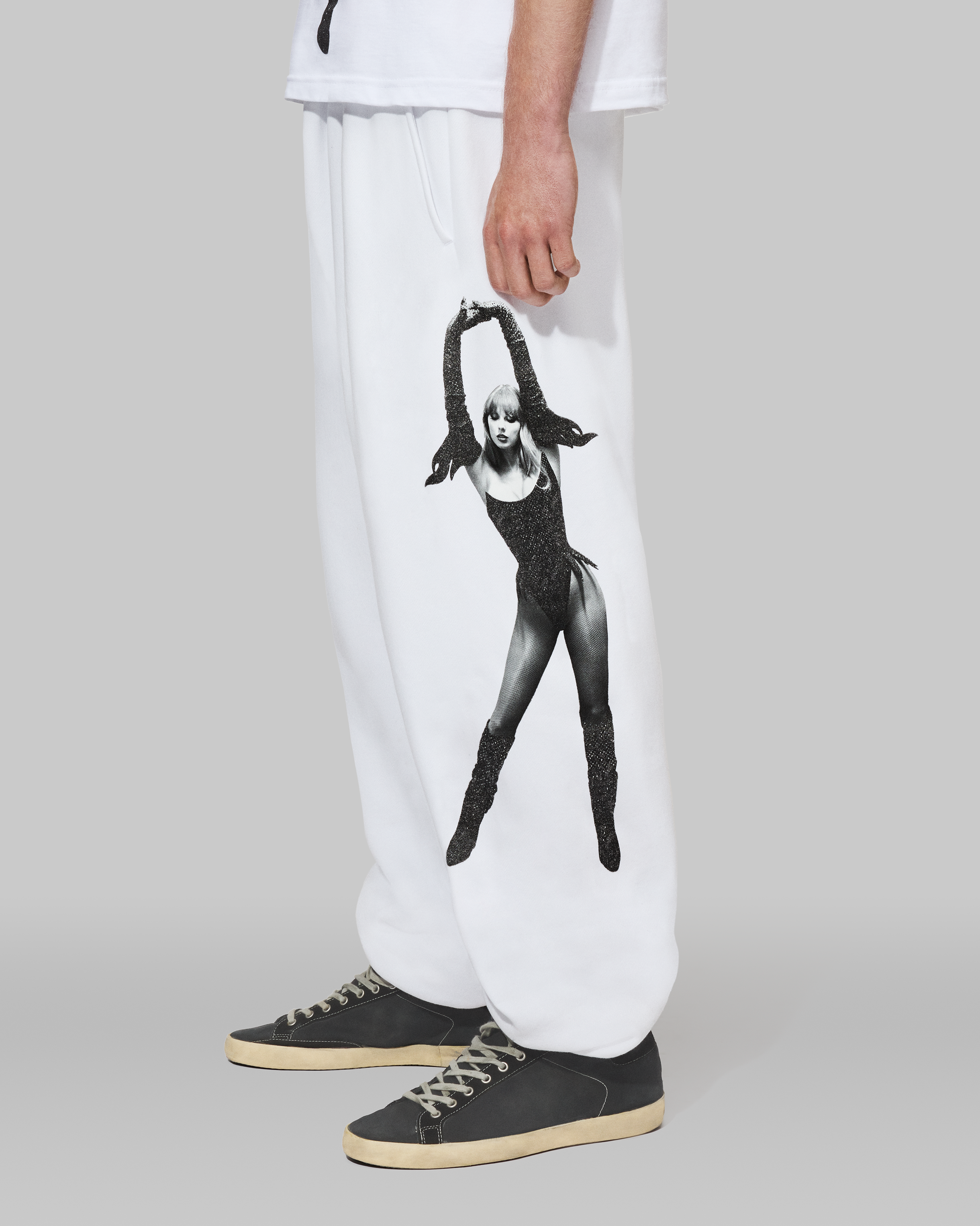 Taylor Swift - The Life of a Showgirl Shiny Bug White Sweatpants