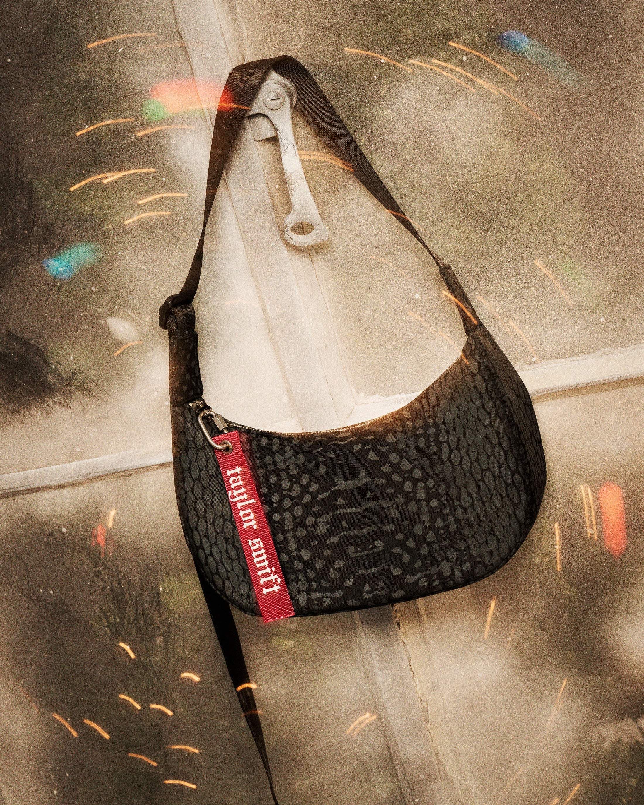 Taylor Swift - Reputation Album Handbag